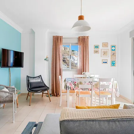 דירה Boutique With Bbq Terrace And Ocean Views