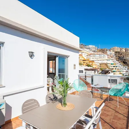 Boutique With Bbq Terrace And Ocean Views Lejlighed